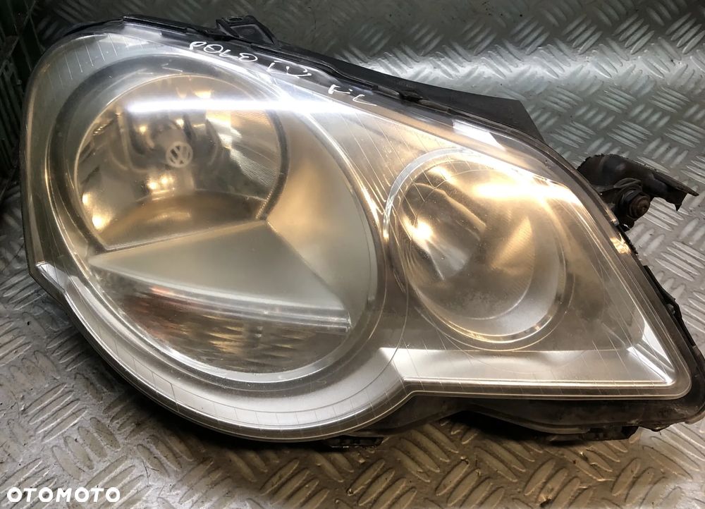 VW POLO IV 9N LIFT LAMPA PRAWA I LEWA PRZÓD - 2