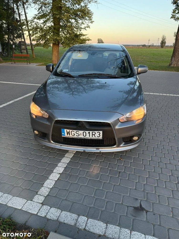 Mitsubishi Lancer - 3