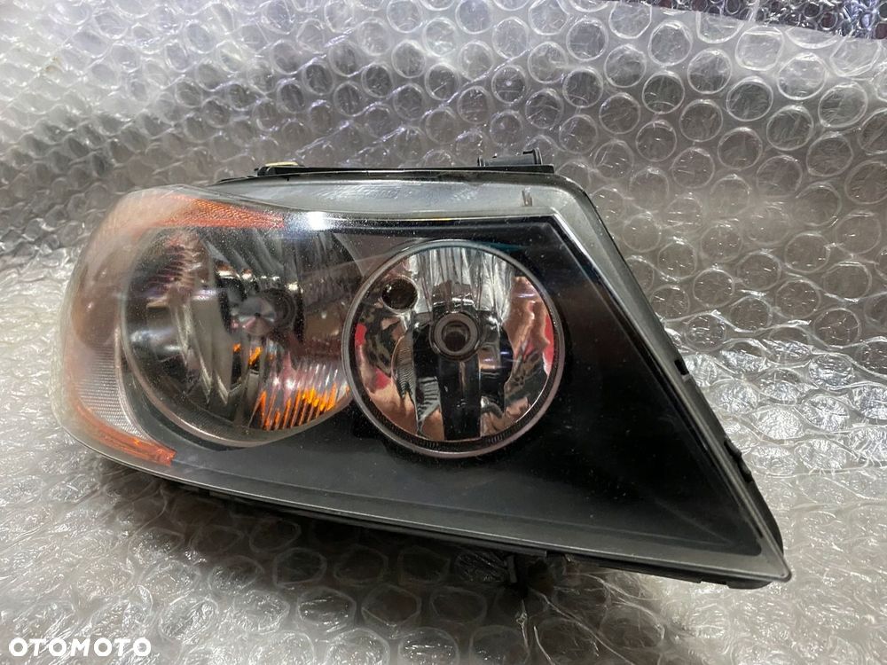 LAMPA PRAWA ZWYKŁA H7 BMW E90 USA 6942726-07 - 9
