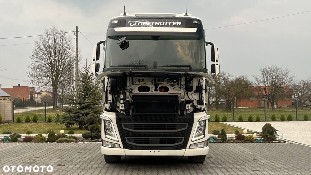 Volvo FH 500 l SPROWADZONY | KSENON l LODÓWKA l DUŻE ZBIORNIKI - 6