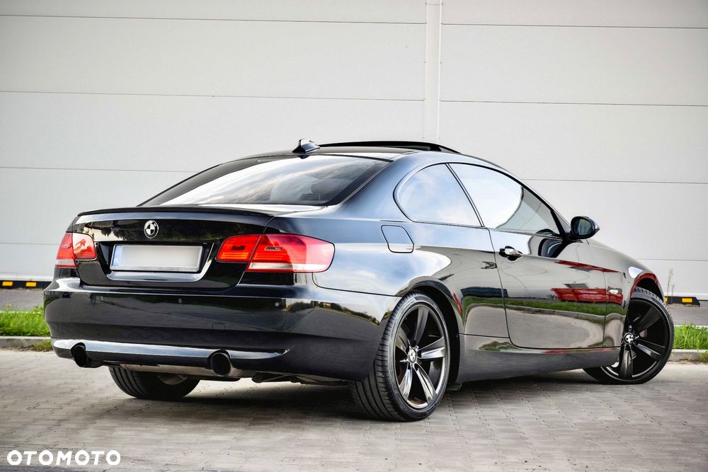 BMW Seria 3 335i Edition Exclusive - 6