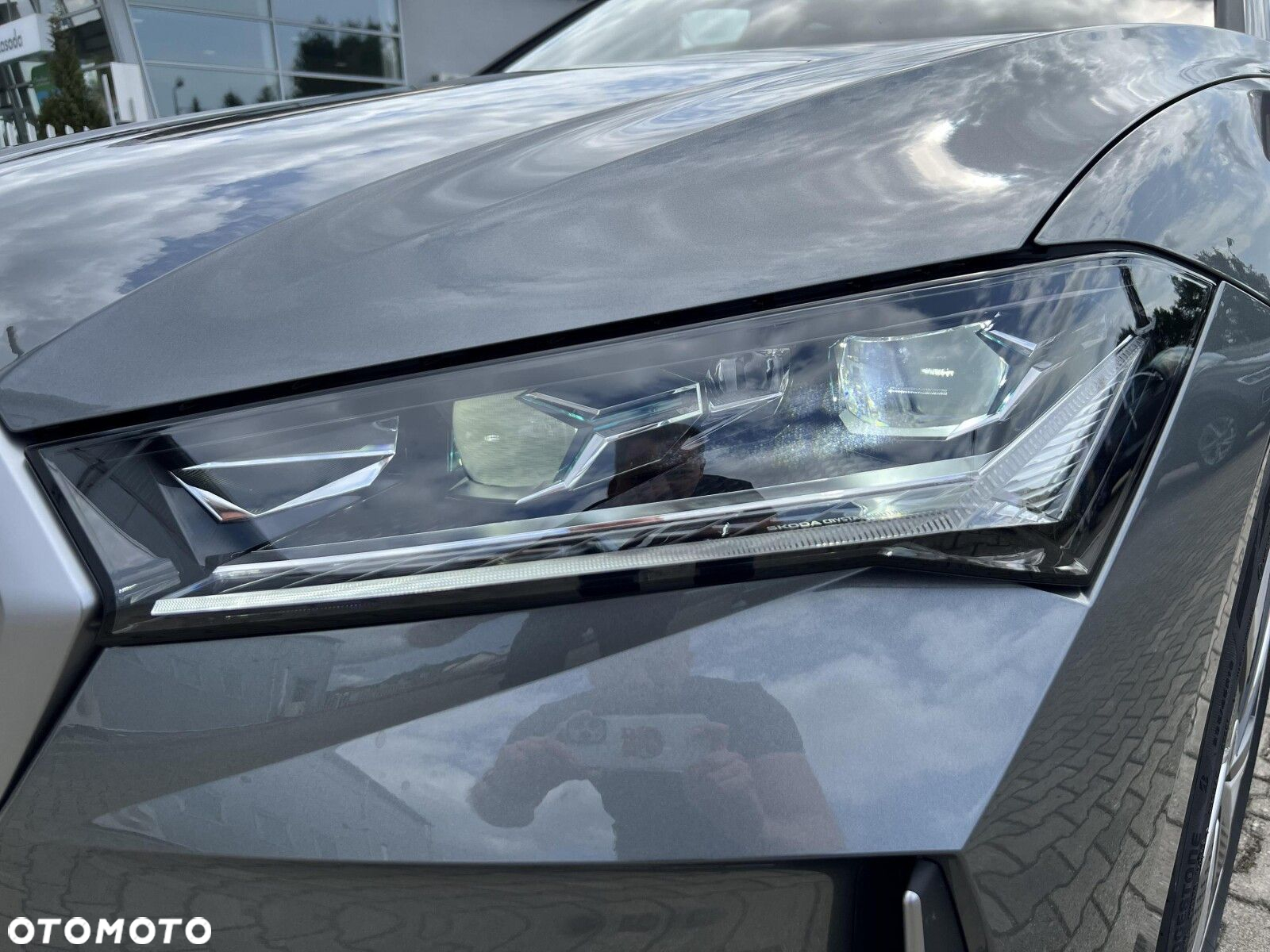 Skoda Superb 2.0 TDI SCR Edition 130 DSG - 9