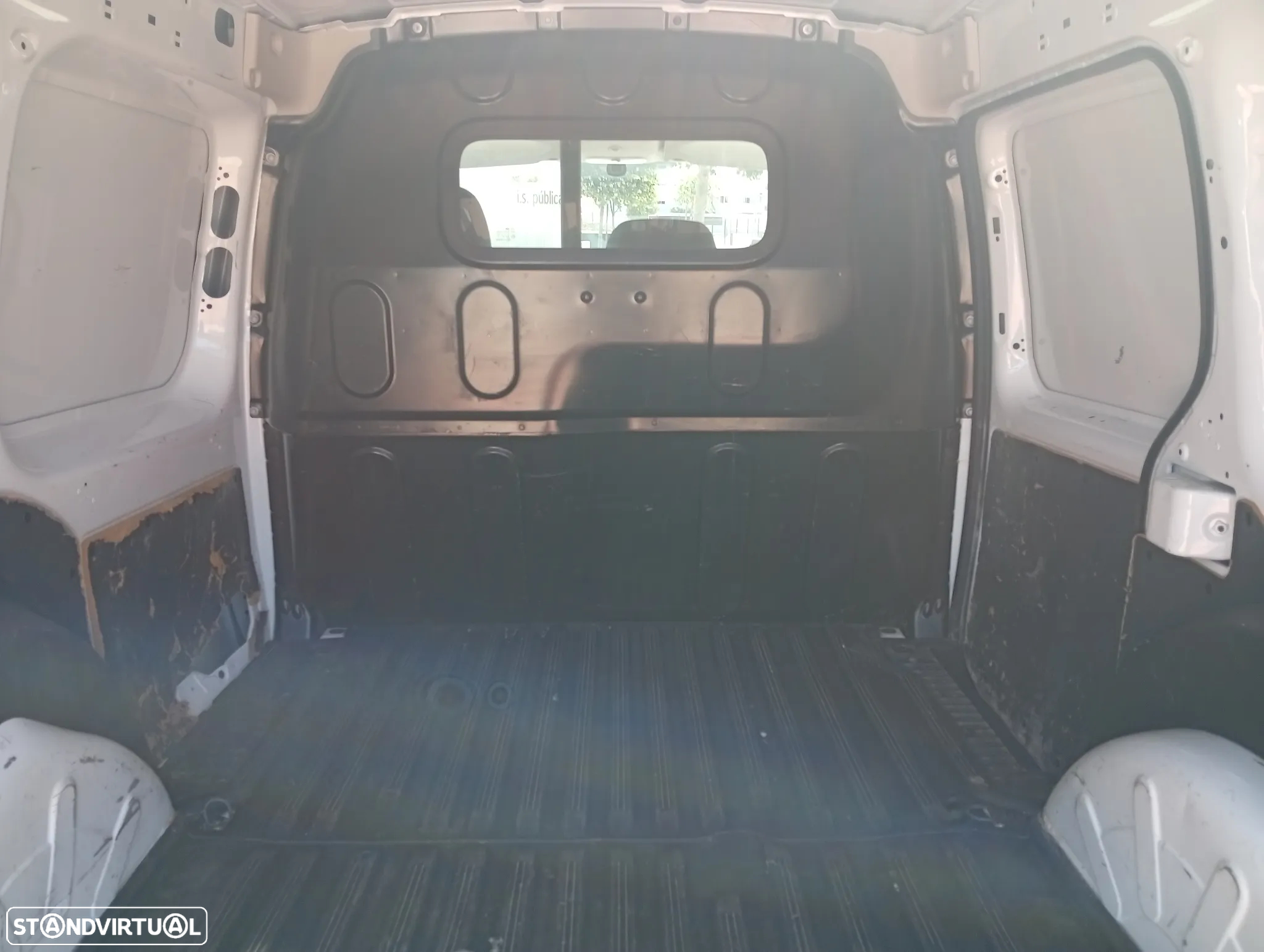 Renault Kangoo 1.5 DCI  3lug - 11