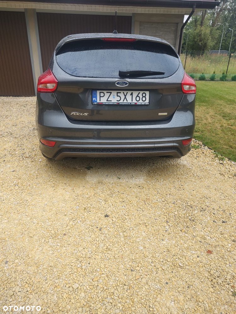 Ford Focus - 2