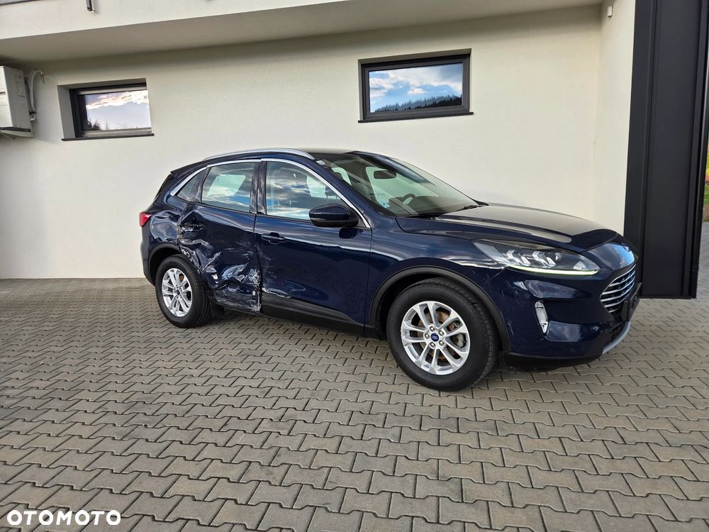 Ford Kuga - 16