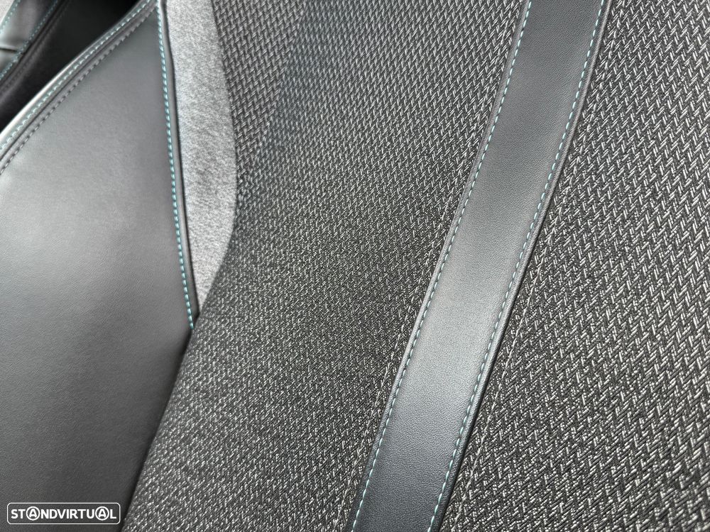 Peugeot 308 1.2 PureTech Allure - 30