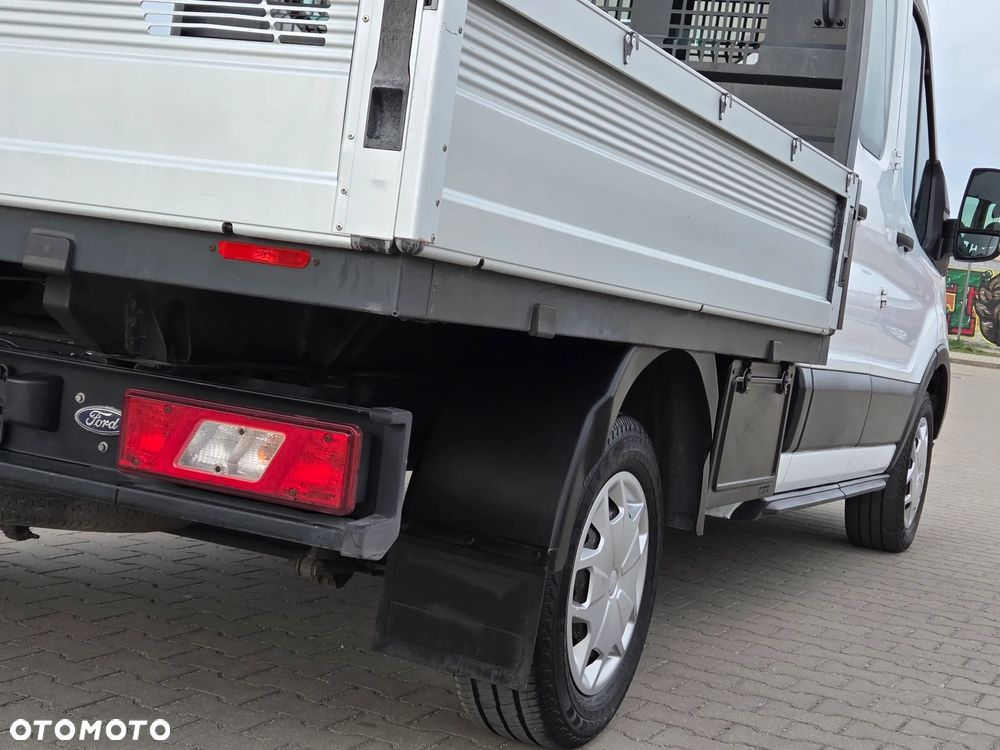 Ford Transit - 13