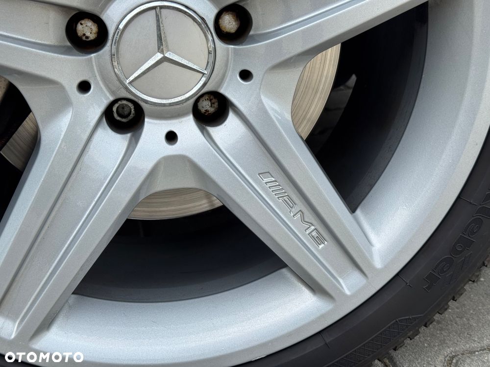 Mercedes-Benz CLS - 9