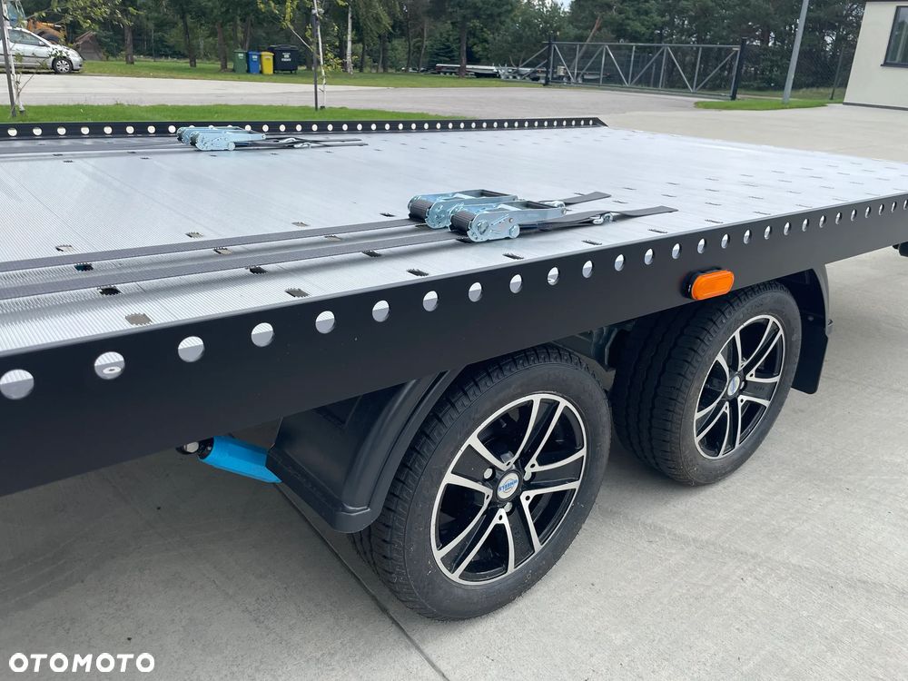 Drival BLACK LINE 4,5x2,1 DMC 2700kg - 16