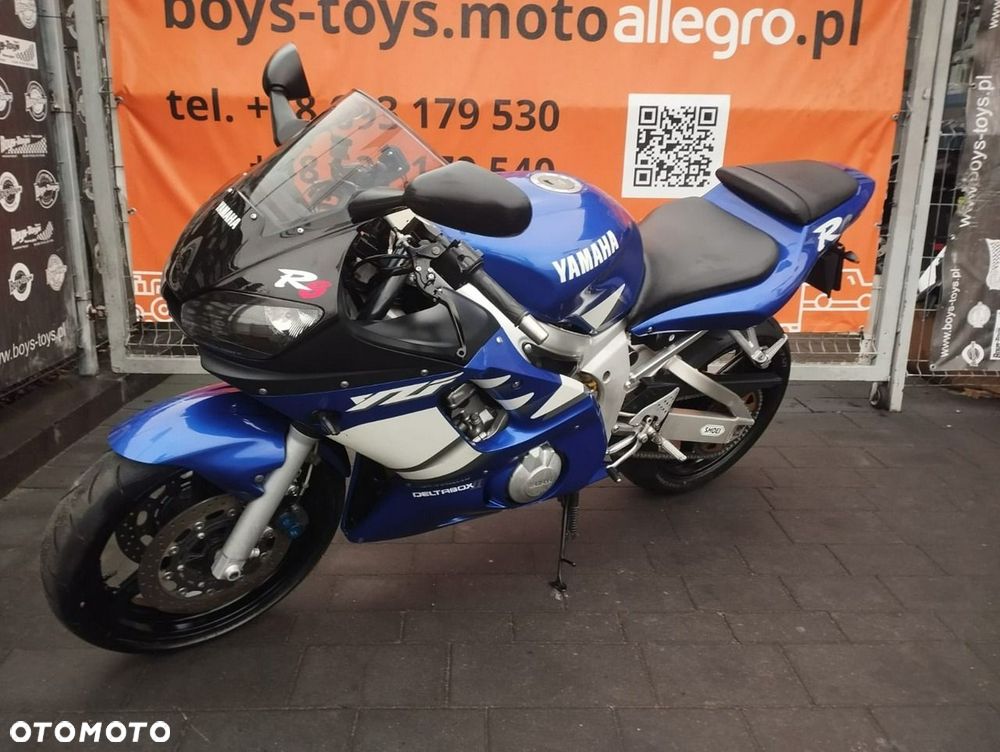 Yamaha R6 - 5