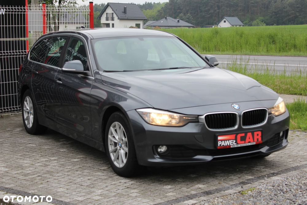 BMW Seria 3 318d Blue Performance - 4