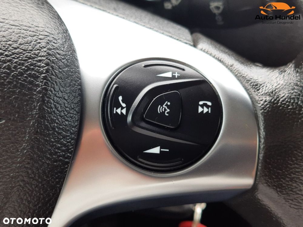 Ford Tourneo Connect 1.5 TDCi Start-Stop Titanium - 22