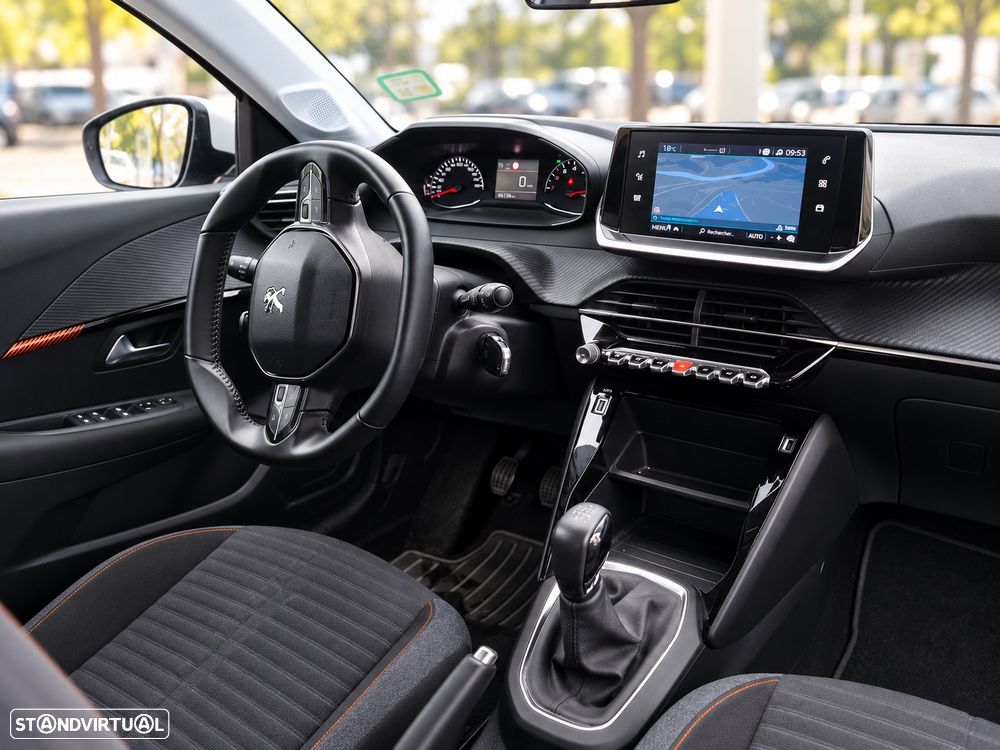 Peugeot 208 1.2 PureTech Active Pack - 4