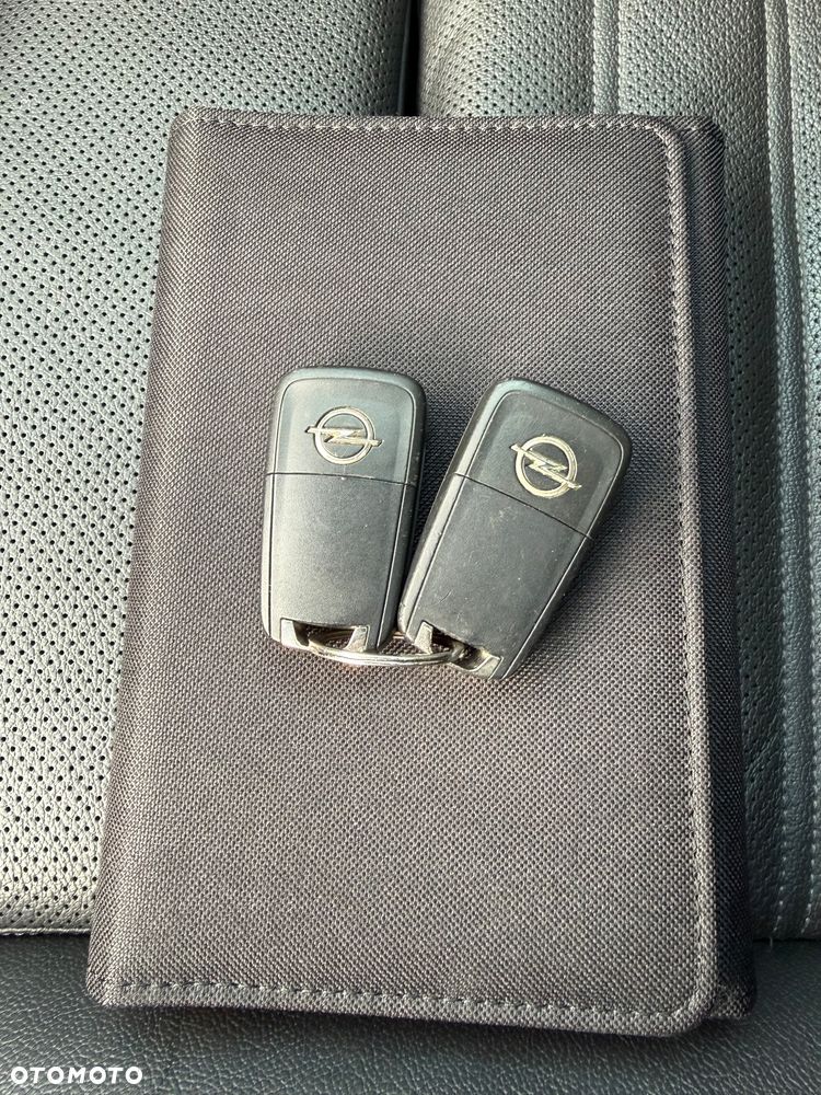 Opel Insignia 2.0 CDTI automatik Business Edition - 18