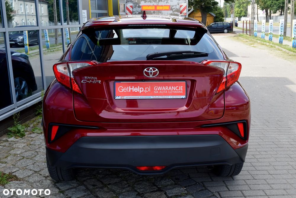 Toyota C-HR - 13