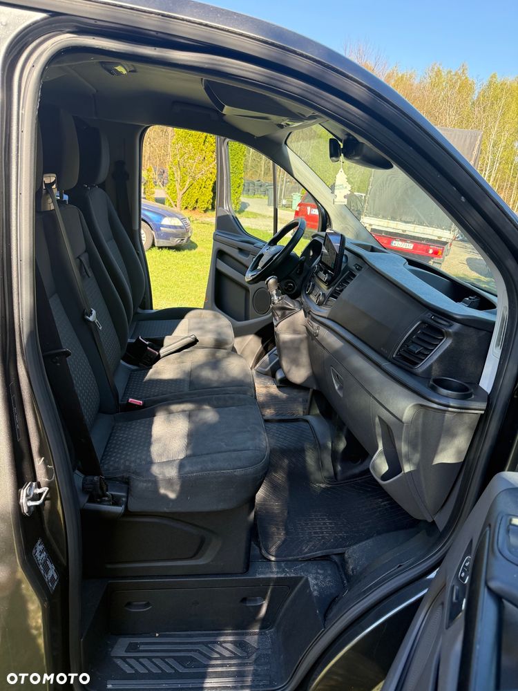 Ford Transit Custom - 19