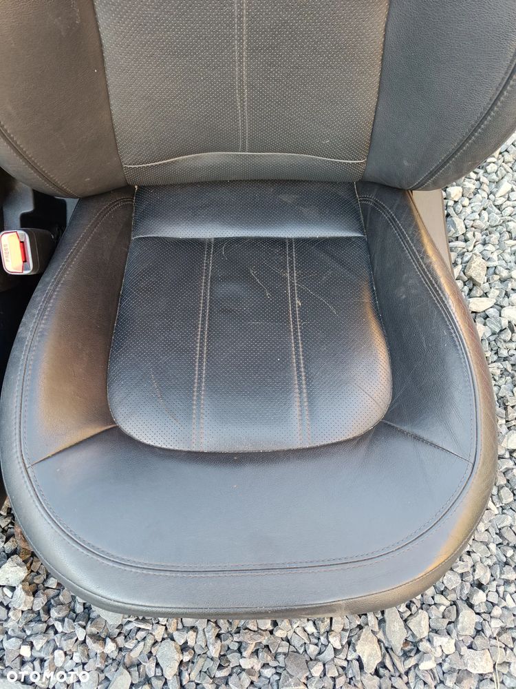 Hyundai IX35 Fotele Skórzane Wnętrze Tapicerka - 17