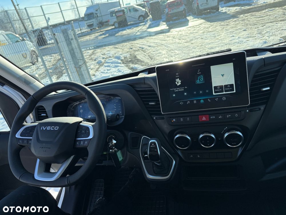 Iveco Daily Brygadówka 3.0 Automat Nowy !!! - 3