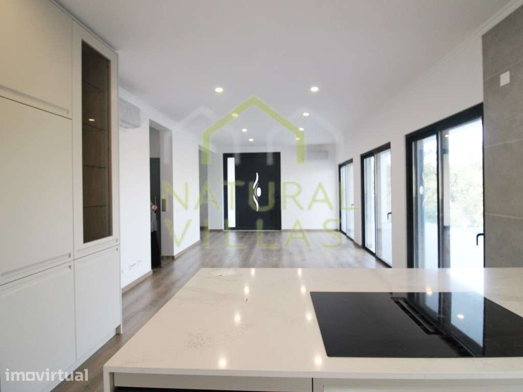 Moradia de Luxo T5, Piscina e Vista Panorâmica, São Brás de Alportel - Grande imagem: 3/19