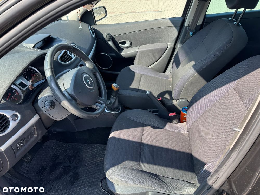 Renault Clio - 5