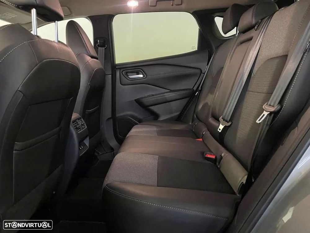 Nissan Qashqai 1.3 DIG-T N-Connecta LED Xtronic - 14