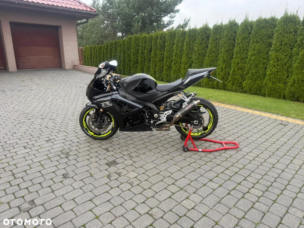 Suzuki GSX-R - 14