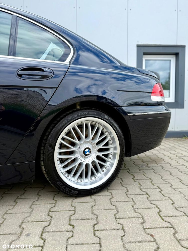 BMW Seria 7 760i L - 7