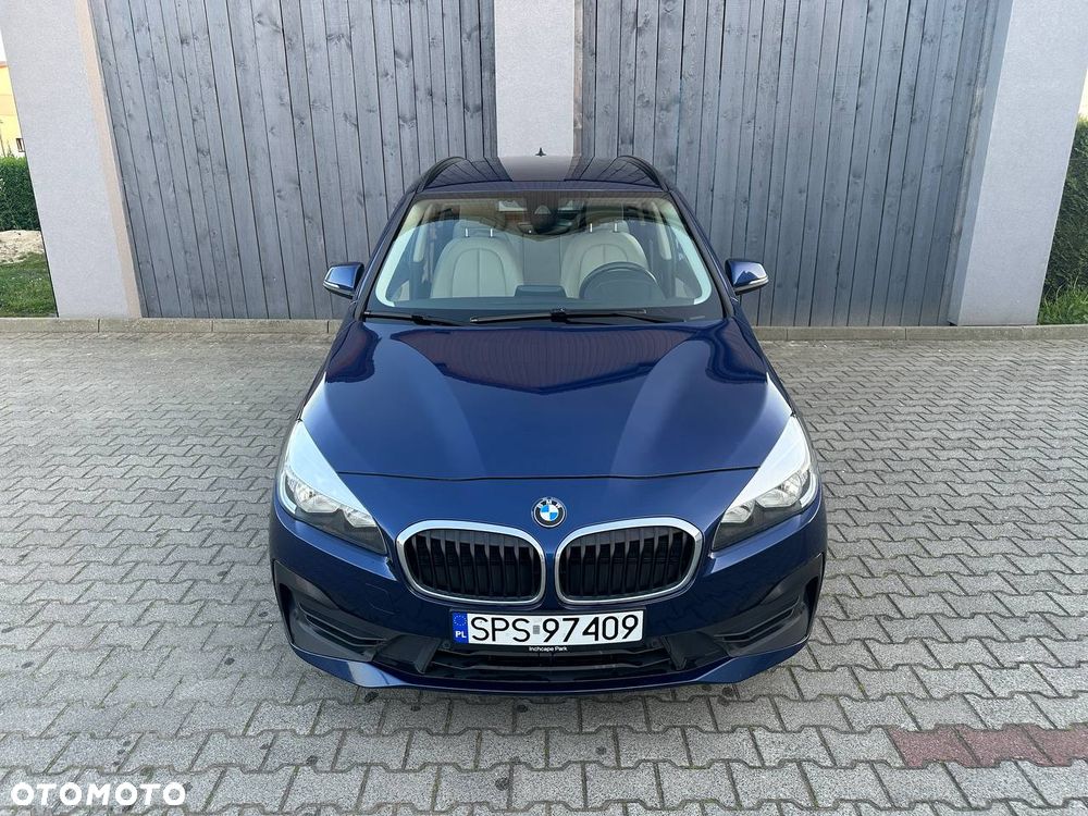BMW Seria 2 216d Advantage - 9