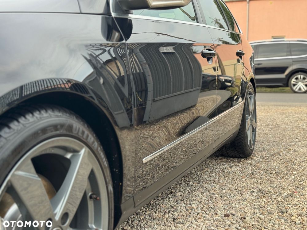 Volkswagen Passat 2.0 TDI DPF 4Motion Highline - 16