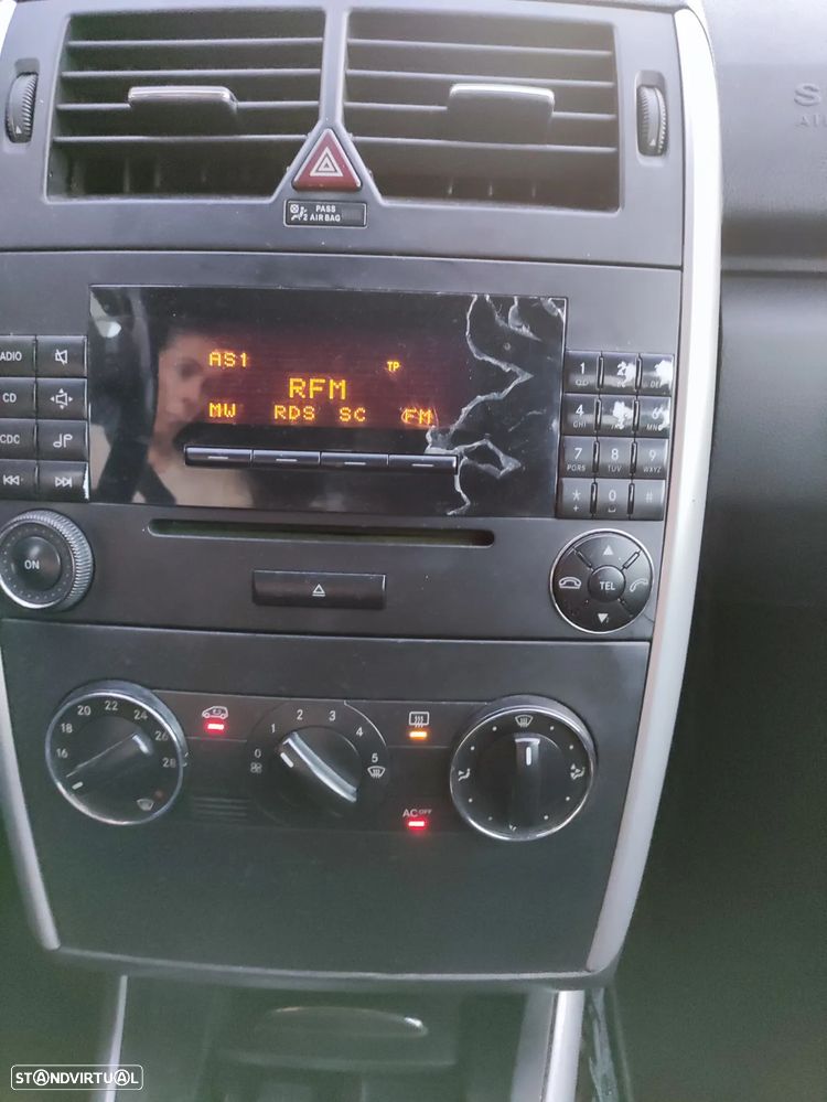 Mercedes-Benz A 170 Elegance - 30