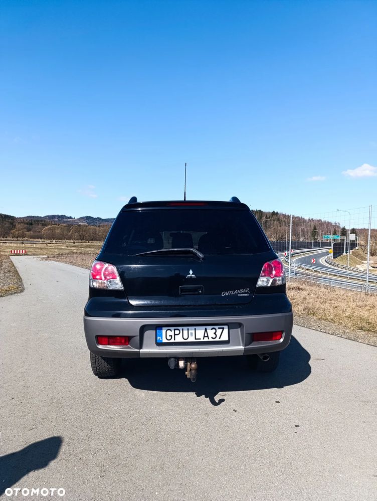 Mitsubishi Outlander 2.0 Comfort 4WD - 9