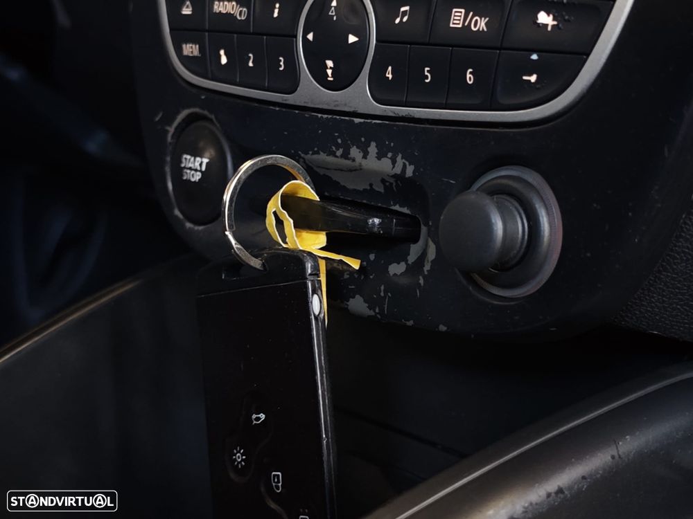 Renault Mégane Sport Tourer 1.5 dCi Dynamique S - 37