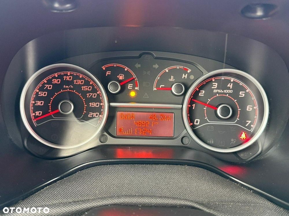 Fiat Doblo - 17