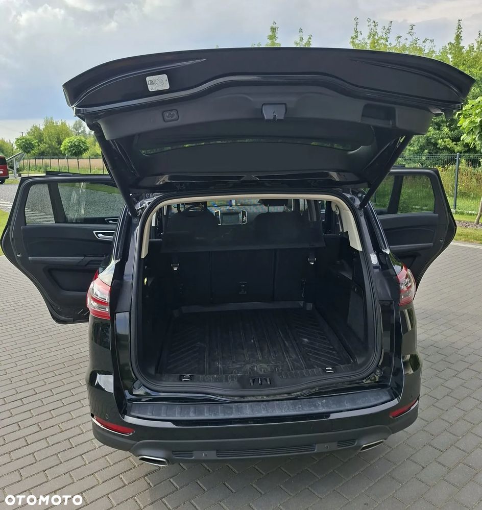 Ford S-Max 2.0 TDCi Titanium - 8