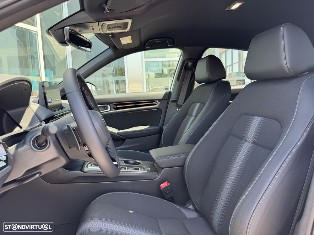 Honda Civic 2.0 0 i-MMD e:HEV Sport - 12
