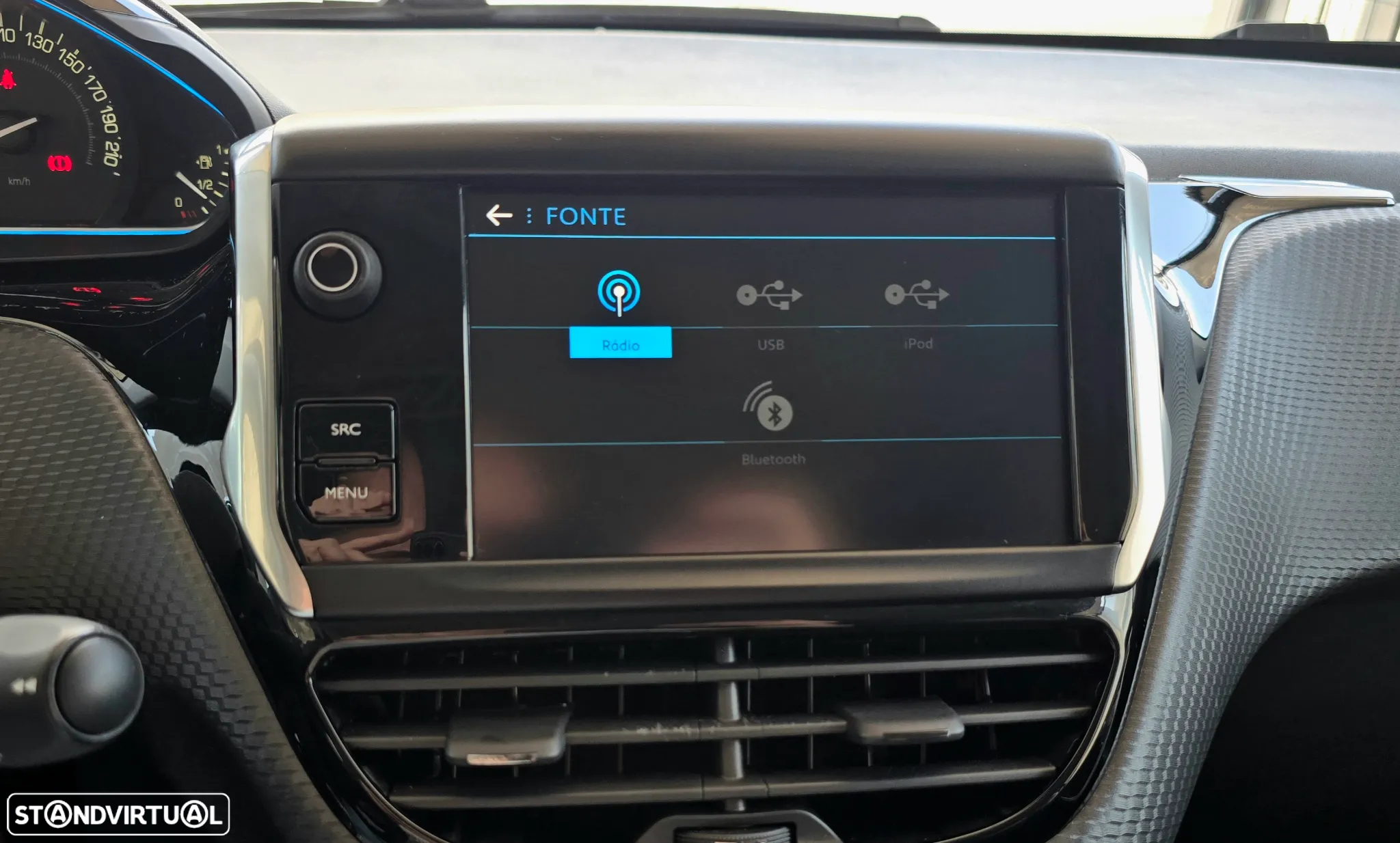 Peugeot 2008 1.2 PureTech Crossway - 24