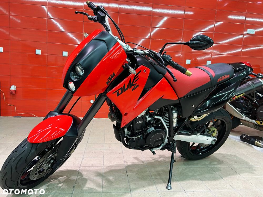 KTM Duke - 13
