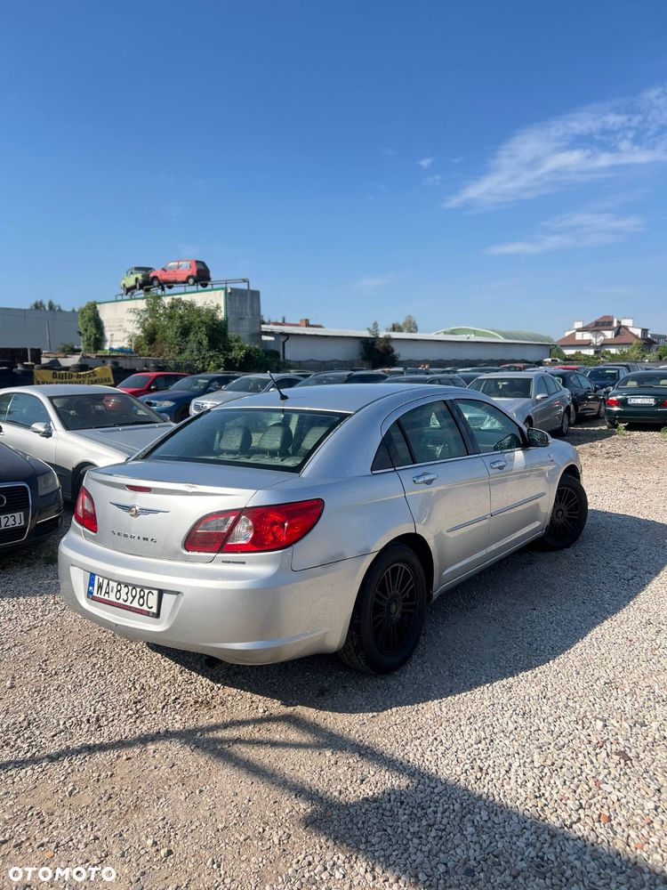 Chrysler Sebring - 3