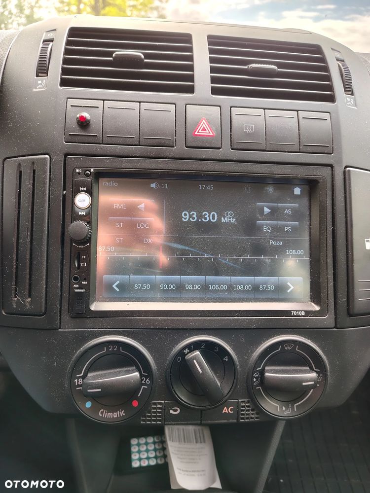 Volkswagen Polo 1.4 TDI Comfortline - 12