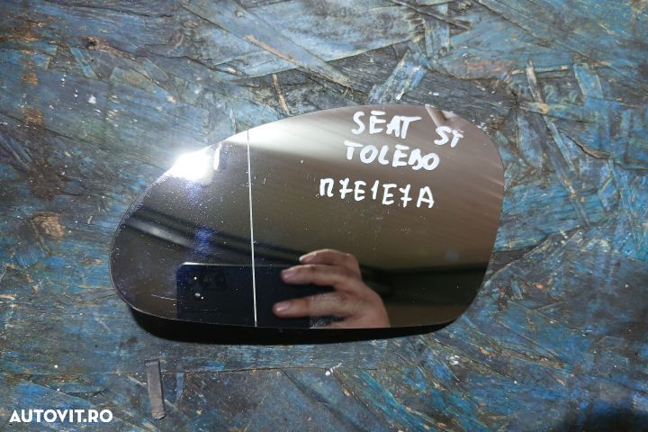 Sticla oglinda stanga Seat Toledo 3 - 5P [2004 - 2010] Hatchback 1.6 - 1