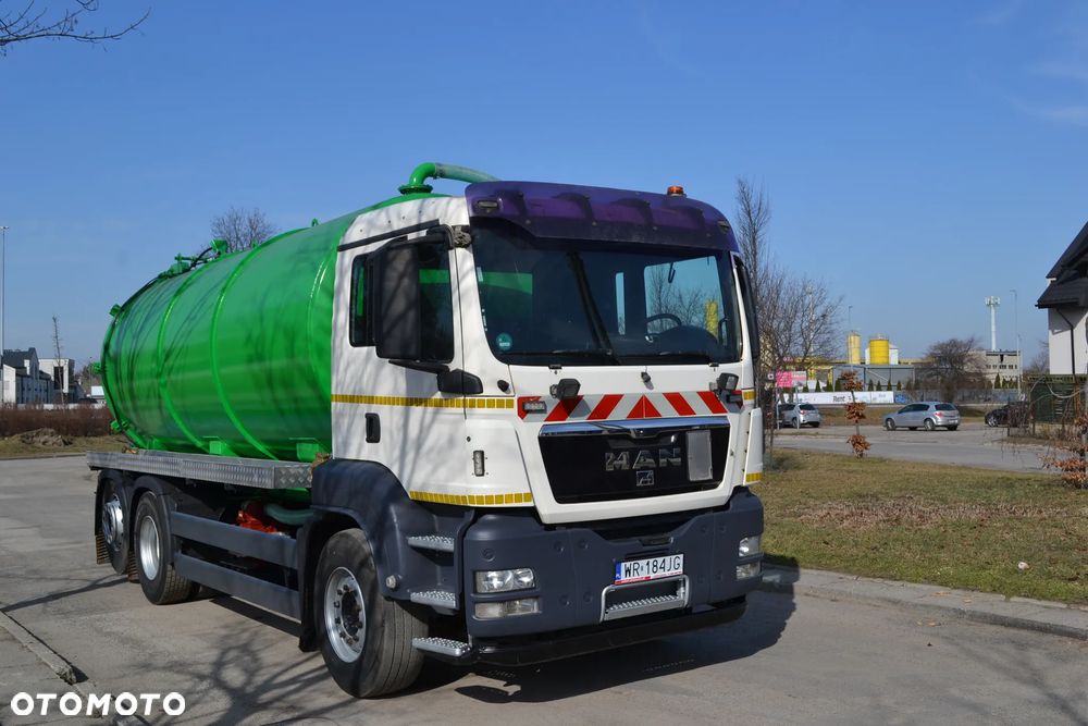 MAN TGS 26.320 2012 r ASENIZACYJNY SZAMBIARKA NOWA BECZKA 20 m³ TRZECIA OŚ SKRĘTNA KLIMATYZACJA - 2