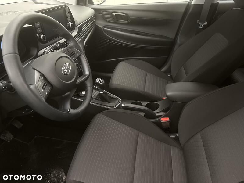Hyundai i20 - 11