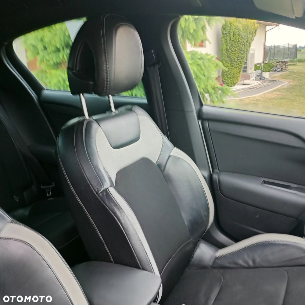 Citroën DS4 e-HDi 115 Chic - 17
