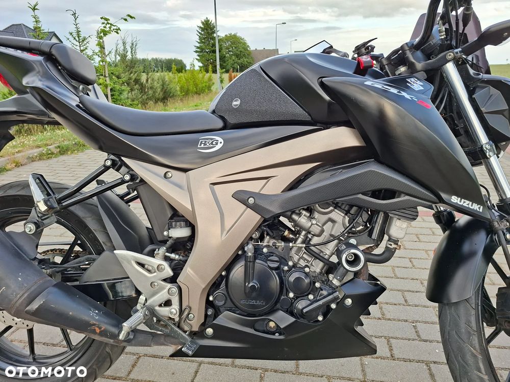 Suzuki GSX - 5