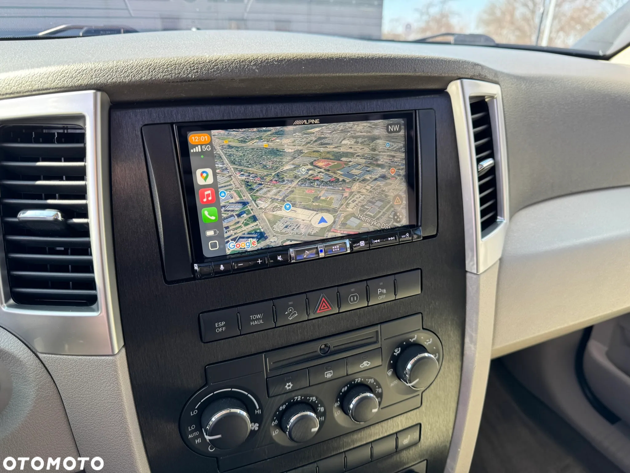 Jeep Grand Cherokee 5.7 V8 HEMI 4WD Automatik Overland - 31