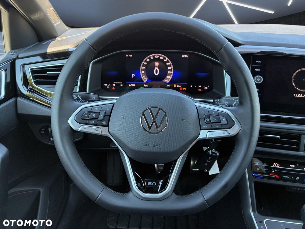 Volkswagen Polo - 14