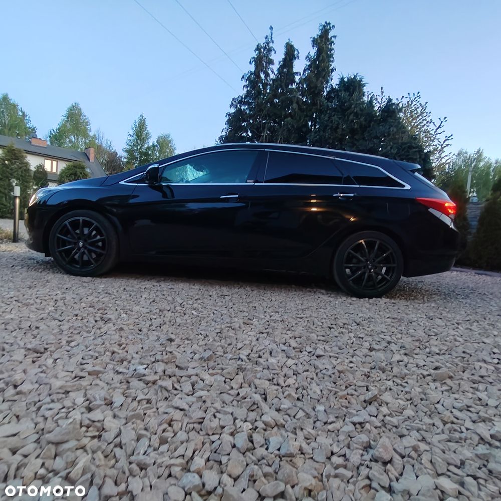 Hyundai i40 Kombi 1.7 CRDi DCT Premium - 19
