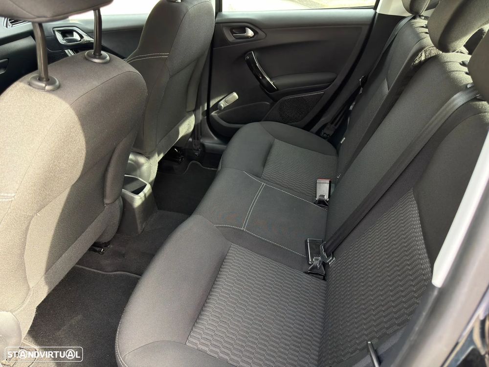 Peugeot 208 1.6 BlueHDi Active - 8