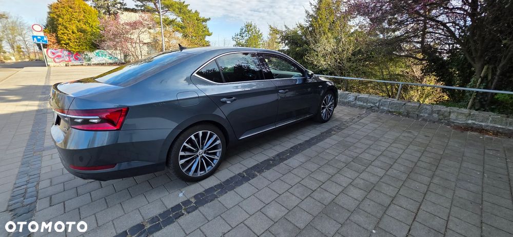 Skoda Superb 2.0 TSI 4x4 L&K DSG - 9
