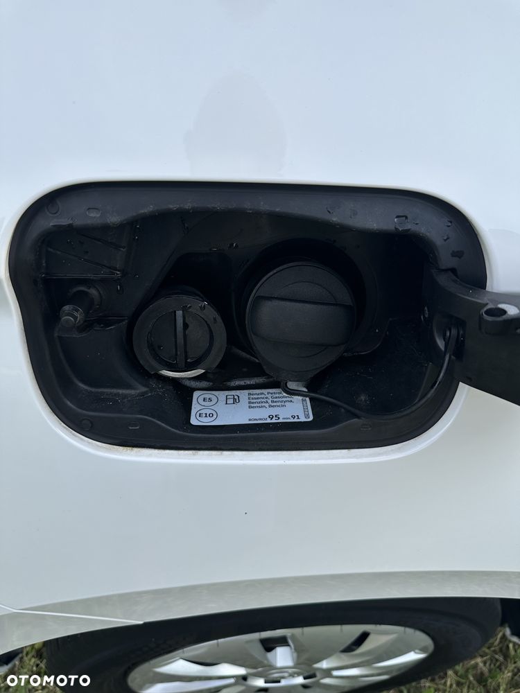 Skoda Fabia 1.0 Essence - 18